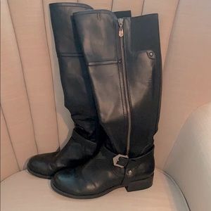 G by Guess black boots with zipper.